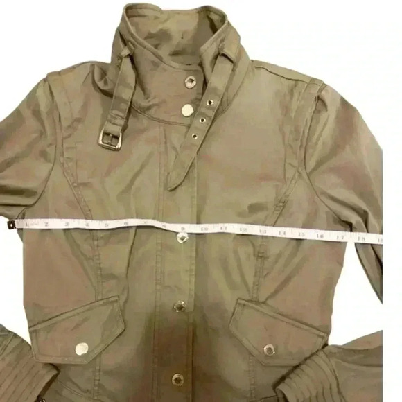 White House Black Market Cropped Military Jacket Size 4 - Picture 9 of 12